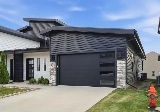 1st image of 257 Nomo Pl, Crown Point, IN 46307 | MLS# 843381
