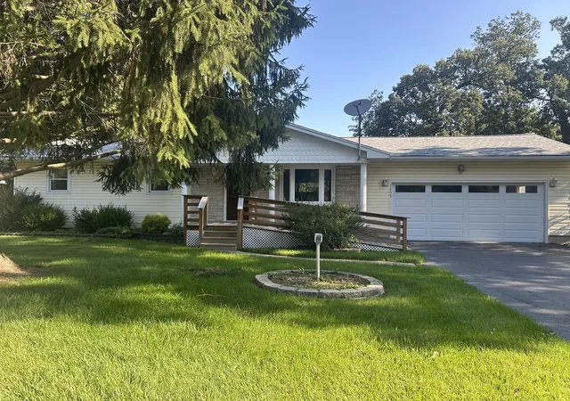 1st image of 1255 Gatewood Dr, Lowell, IN 46356 | MLS# 843428