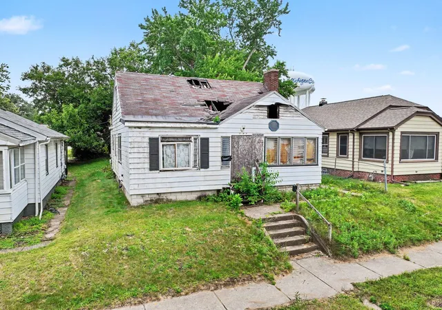1st image of 131 N Ashland Ave, Michigan City, IN 46360 | MLS# 843354