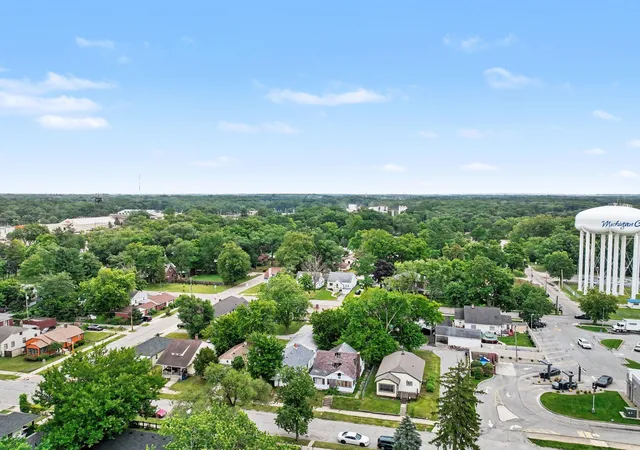 3rd image of 131 N Ashland Ave, Michigan City, IN 46360 | MLS# 843354