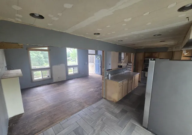 3rd image of 5012 Arthur St, Gary, IN 46408 | MLS# 843337