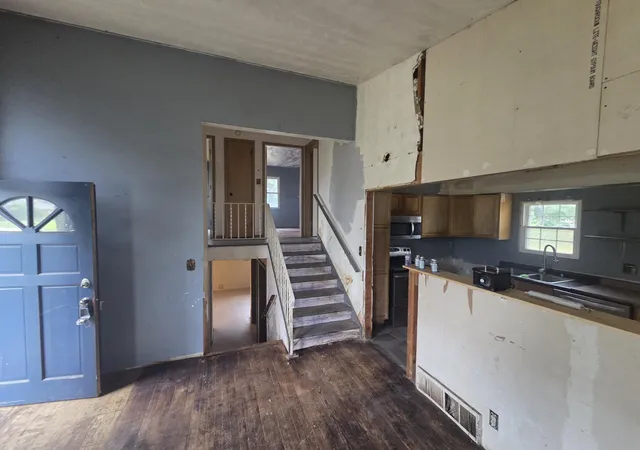 4th image of 5012 Arthur St, Gary, IN 46408 | MLS# 843337