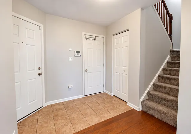 Photo 2 of Townhouse for sale at 11144 Tennessee St, Crown Point, IN 46307 | MLS# 846490 | Listing updated on 2026-10-07