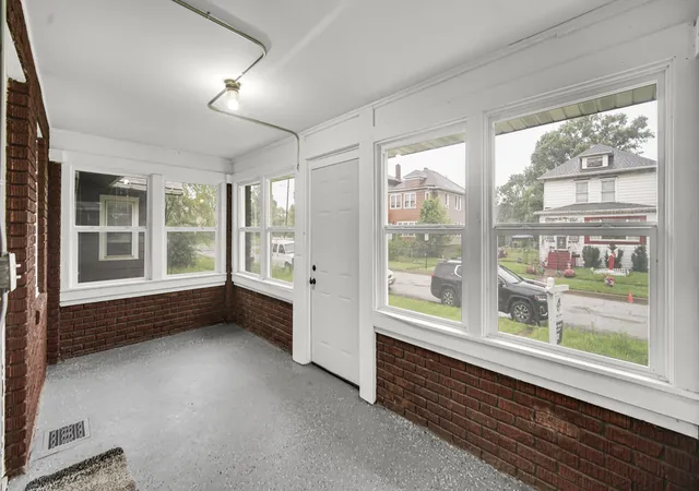 5th image of 361 Madison St, Gary, IN 46402 | MLS# 843347