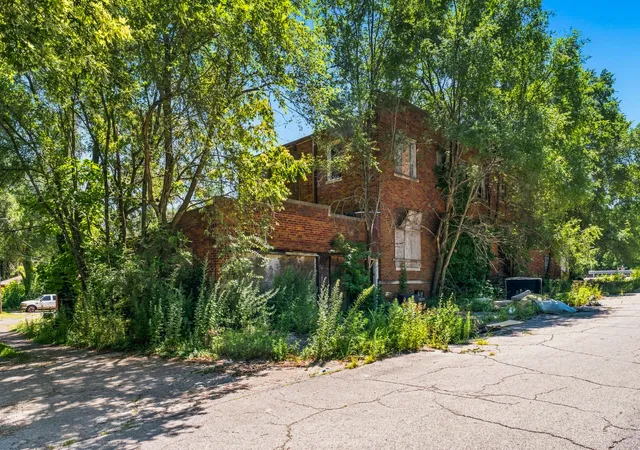 1st image of 400 E 41st Ave, Gary, IN 46409 | MLS# 843338