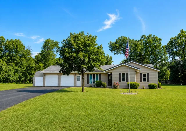 1st image of 2105 S Tribue Dr, Knox, IN 46534 | MLS# 843349