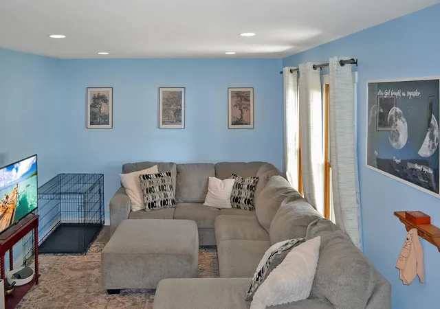 Photo 2 of Sale Pending at 511 S Longshore Dr, Walkerton, IN 46574 | MLS# 843398 | Listing updated on 2026-08-28