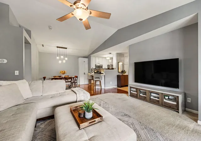 Photo 4 of Sale Pending at 9841 Wildwood Ct #2c, Highland, IN 46322 | MLS# 843375 | Listing updated on 2026-09-12