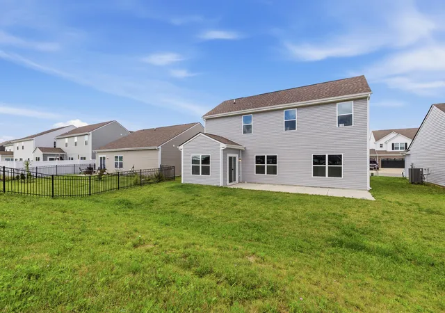 4th image of 1447 Bigleaf Dr, Sheridan, IN 46069 | MLS# 843445