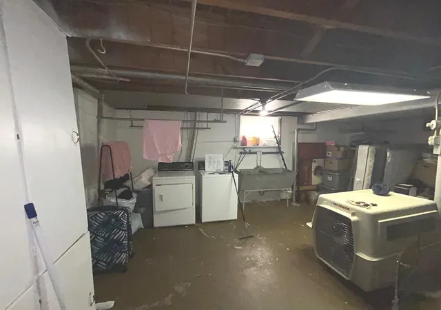 17th image of 244 Broadmoor Ave, Munster, IN 46321 | MLS# 843377
