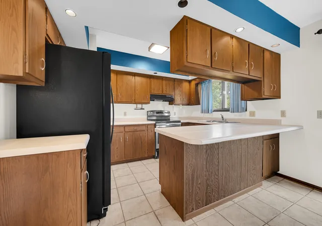 5th image of 4325 Annandale Ln, Crown Point, IN 46307 | MLS# 843394