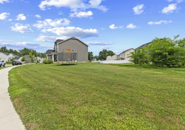 33rd image of 2423 Dunewood St, Portage, IN 46368 | MLS# 843397