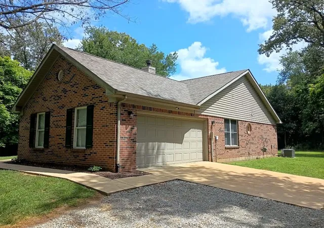 2nd image of 9077 W 1225 N, De Motte, IN 46310 | MLS# 843389