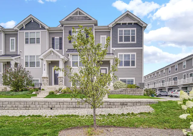 1st image of 8710 Larkspur Ln, Saint John, IN 46373 | MLS# 843385
