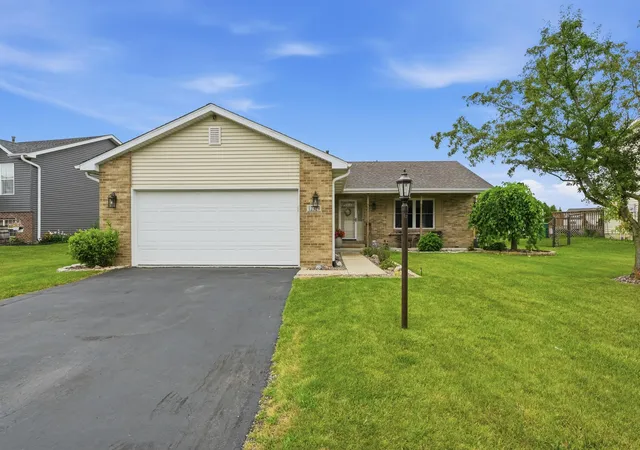2nd image of 12329 Tippecanoe Pl, Crown Point, IN 46307 | MLS# 843416