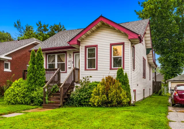 1st image of 253 E Oakwood St, Hammond, IN 46324 | MLS# 843405