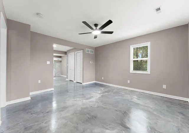 4th image of 19 E 36Th Pl, Hobart, IN 46342 | MLS# 843424