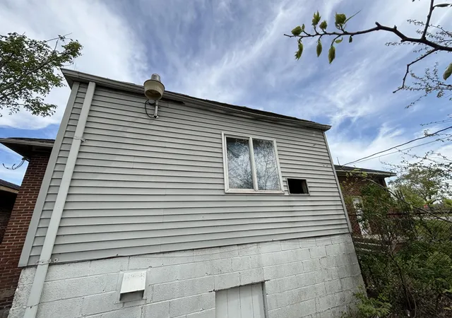 2nd image of 917 E 19th Ave, Gary, IN 46407 | MLS# 843412
