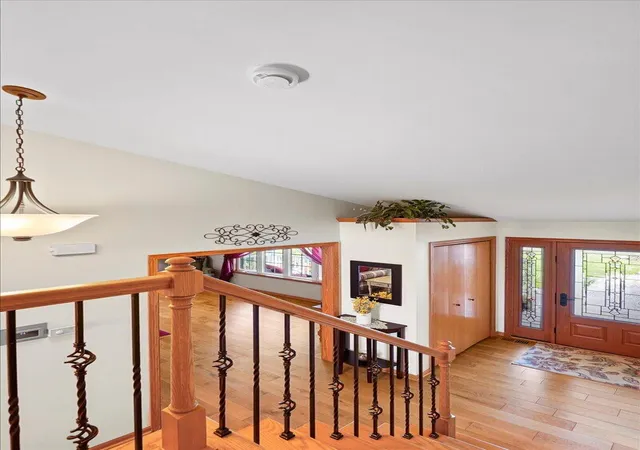 Photo 4 of Single family home for sale at 9204 Bryan Ln, Crown Point, IN 46307 | MLS# 843496 | Listing updated on 2026-09-18