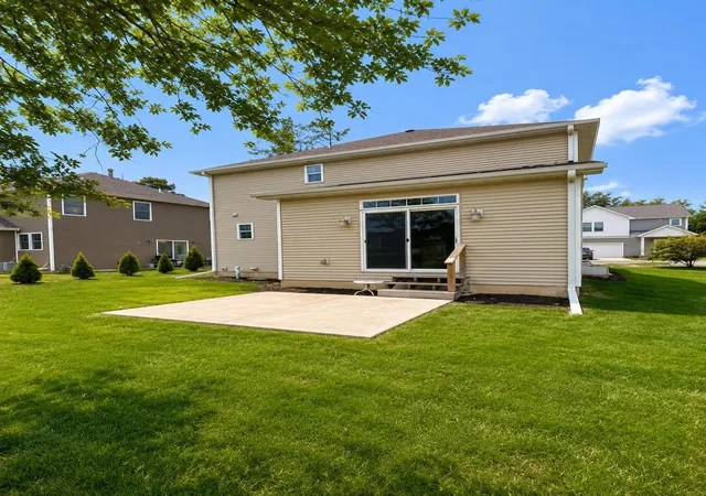 16th image of 1302 Bobolink Rd, Valparaiso, IN 46383 | MLS# 843450