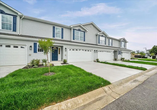 2nd image of 9563 Luebcke Ln, Crown Point, IN 46307 | MLS# 843451