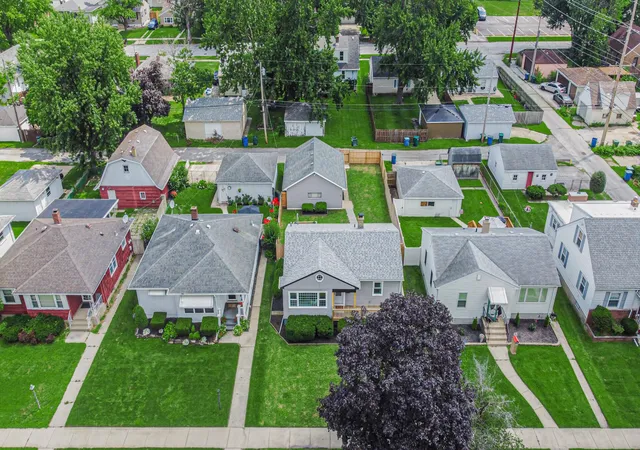 33rd image of 7231 Howard Ave, Hammond, IN 46324 | MLS# 843452