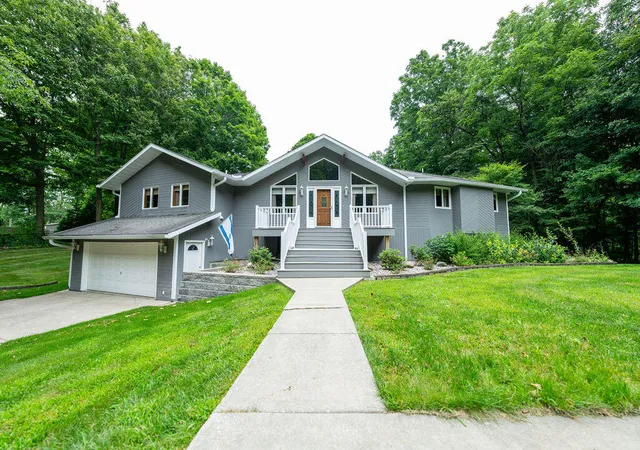 Photo 1 of Single family home for sale at 471 E 830 North, Valparaiso, IN 46383 | MLS# 843691 | Listing updated on 2026-09-16