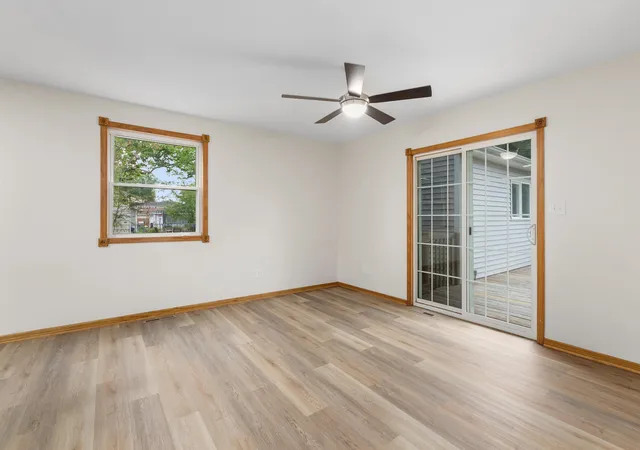 Photo 4 of Sale Pending at 380 Brook Dr, Valparaiso, IN 46385 | MLS# 843585 | Listing updated on 2026-09-23