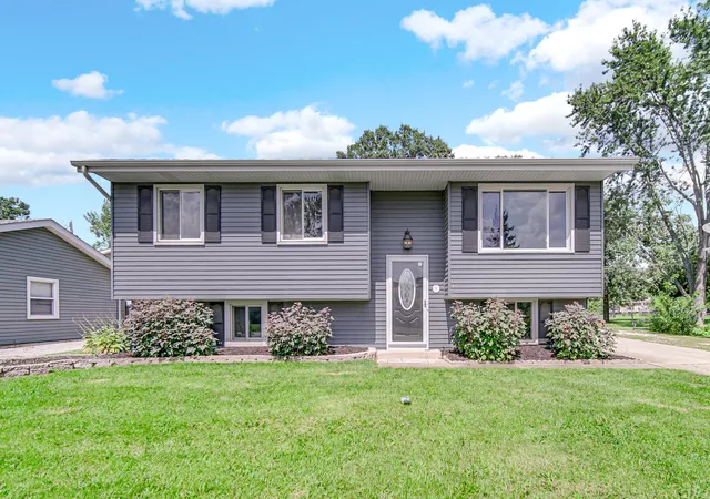 Photo 1 of Sale Pending at 6490 W 129th Ave, Cedar Lake, IN 46303 | MLS# 844415 | Listing updated on 2026-08-29