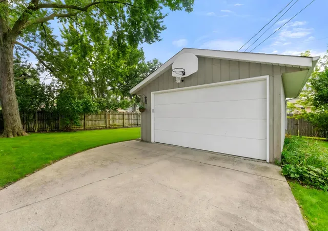 Photo 3 of Single family home for sale at 8134 Columbia Ave, Munster, IN 46321 | MLS# 844355 | Listing updated on 2026-09-21