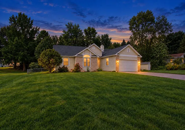 Single family home for sale at 3216 W Greenbriar Ln, La Porte, IN 46350 | MLS# 844118