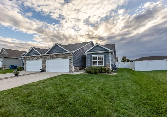 Multi family home for sale at 14922 Drummond St #B, Cedar Lake, IN 46303 | MLS# 845861