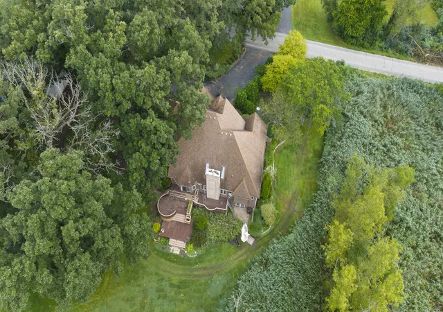 Photo 3 of Single family home for sale at 292 W 500 North, Valparaiso, IN 46385 | MLS# 844075 | Listing updated on 2026-10-11