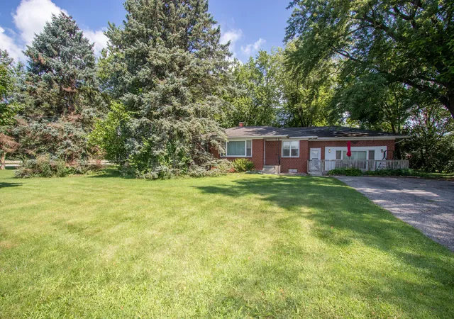 Photo 3 of Multi family home for sale at 1807 Ohio St, La Porte, IN 46350 | MLS# 843897 | Listing updated on 2026-09-21