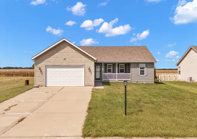 Photo 4 of Single family home for sale at 264 S Meadow Ln, Wheatfield, IN 46392 | MLS# 843927 | Listing updated on 2026-09-24
