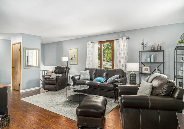 Photo 3 of Single family home for sale at 7650 W 84th Place, Crown Point, IN 46307 | MLS# 843990 | Listing updated on 2026-09-12