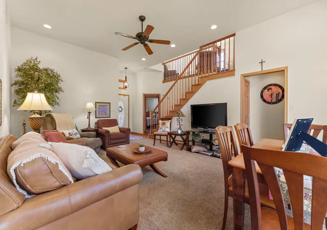 5th image of 9021 Norris Dr, Hobart, IN 46342 | MLS# 844251