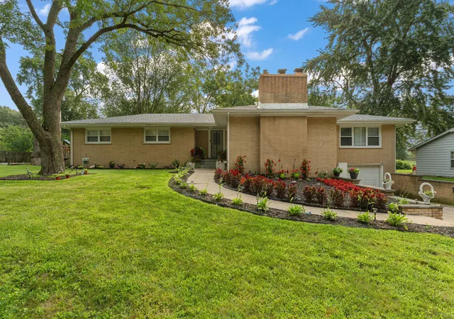 Photo 1 of Single family home for sale at 4189 Rutledge St, Gary, IN 46408 | MLS# 844573 | Listing updated on 2026-09-21