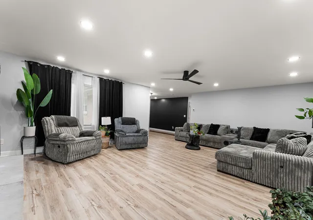Photo 4 of Single family home for sale at 4189 Rutledge St, Gary, IN 46408 | MLS# 844573 | Listing updated on 2026-09-21