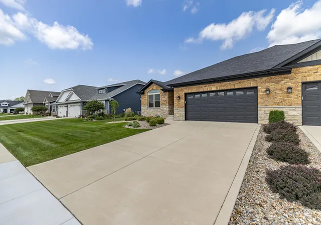 Photo 3 of Sale Pending at 10194 W 134th Avenue, Cedar Lake, IN 46303 | MLS# 844093 | Listing updated on 2026-09-14