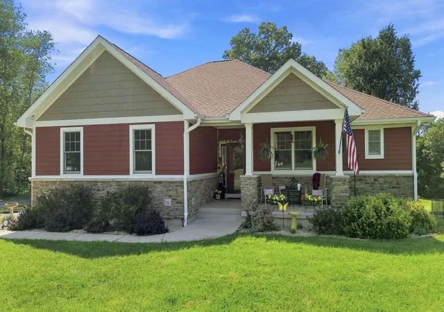 Photo 1 of Sale Pending at 9650 N 250 E, Wheatfield, IN 46392 | MLS# 844493 | Listing updated on 2026-08-30
