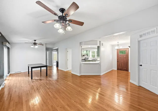 Photo 3 of Single family home for sale at 10530 W 200 S, Westville, IN 46391 | MLS# 844205 | Listing updated on 2026-09-19