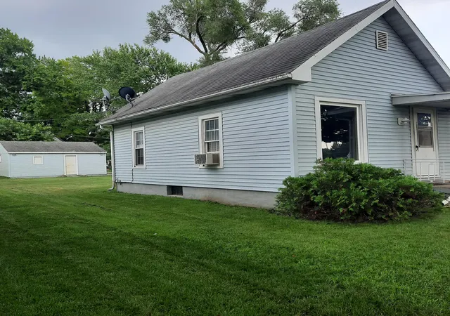 Photo 2 of Sale Pending at 509 H St, La Porte, IN 46350 | MLS# 844340 | Listing updated on 2026-08-28