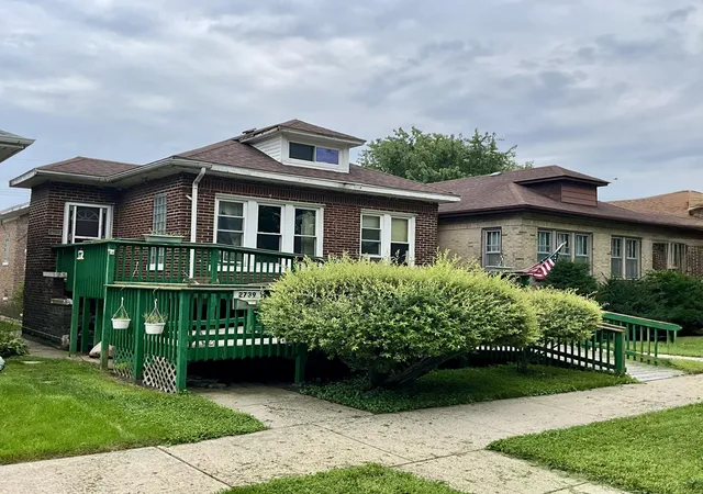 Photo 2 of Single family home for sale at 2739 New York Ave, Whiting, IN 46394 | MLS# 844443 | Listing updated on 2026-08-28