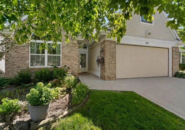 Photo 1 of Single family home for sale at 560 Lantern Walk, Valparaiso, IN 46385 | MLS# 844568 | Listing updated on 2026-09-08