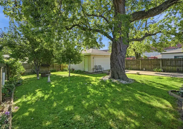 5th image of 7613 S Mccook Ave, Hammond, IN 46323 | MLS# 844374