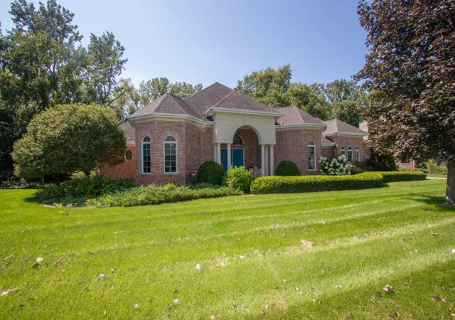 1st image of 1910 Catkin Cir, Chesterton, IN 46304 | MLS# 844240