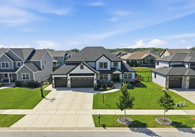 77th image of 2047 Louis Dr, Crown Point, IN 46307 | MLS# 844276