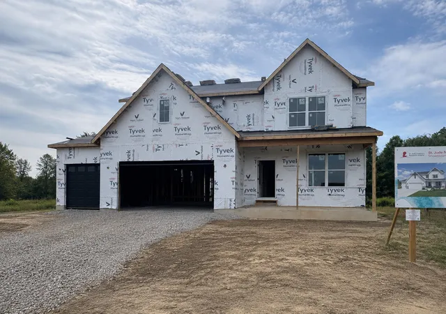 1st image of 1859 Lambrusco Dr, Valparaiso, IN 46385 | MLS# 844241
