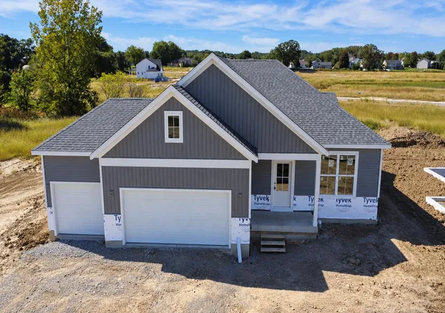 Single family home for sale at 2754 Calabria Ln, Valparaiso, IN 46385 | MLS# 844242